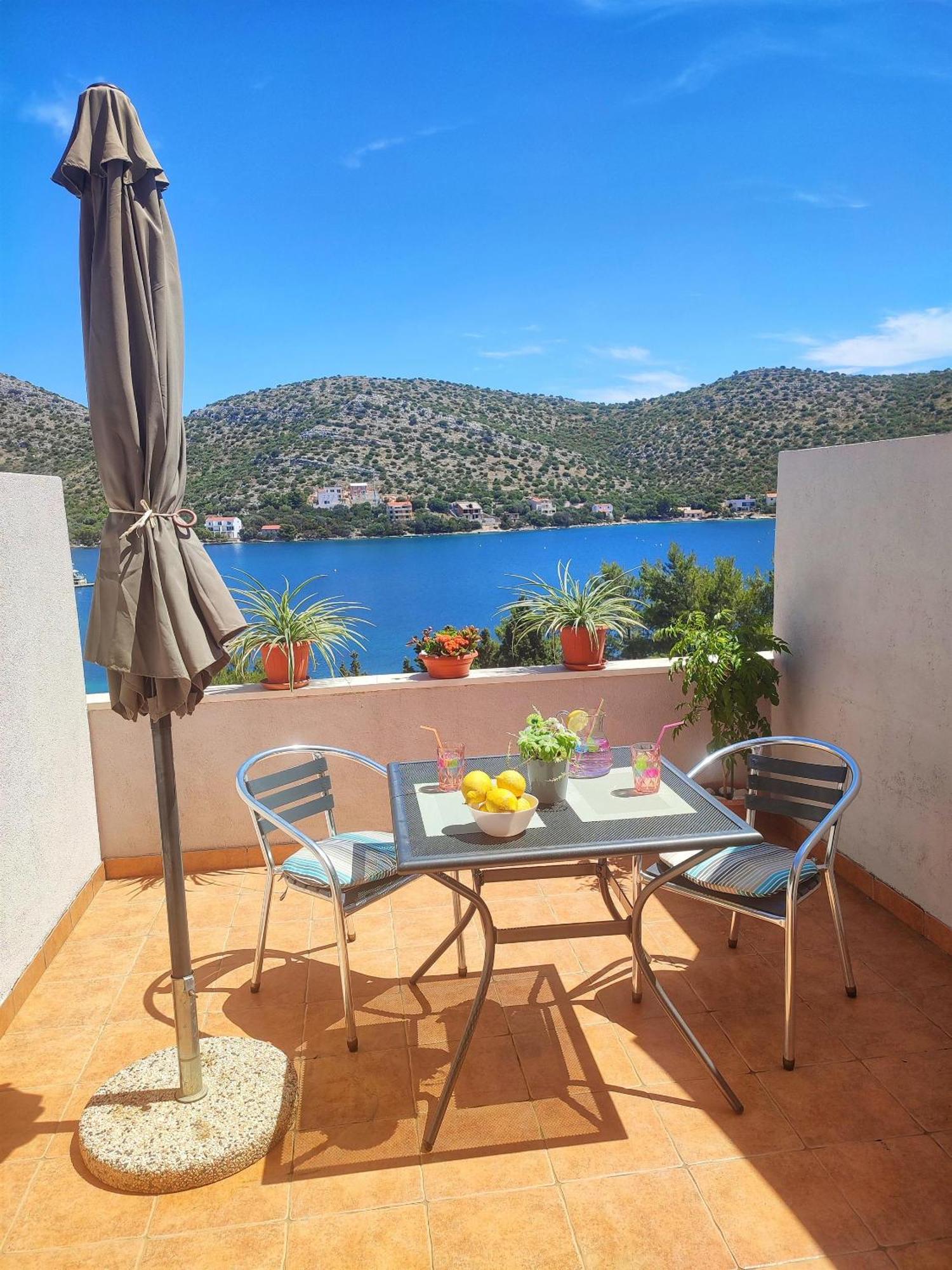 Apartments Vesna Lastovo Zewnętrze zdjęcie